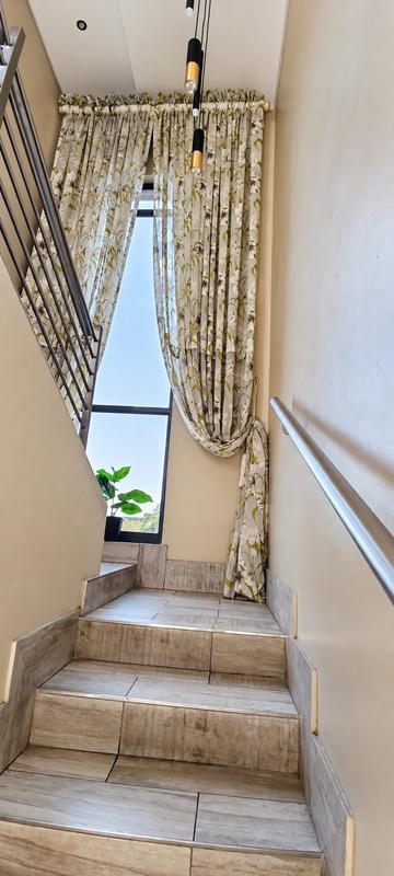 5 Bedroom Property for Sale in Middelburg Eastern Cape